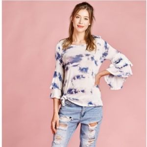 Size medium. Blue & white tie dye top with asymmetrical hemline